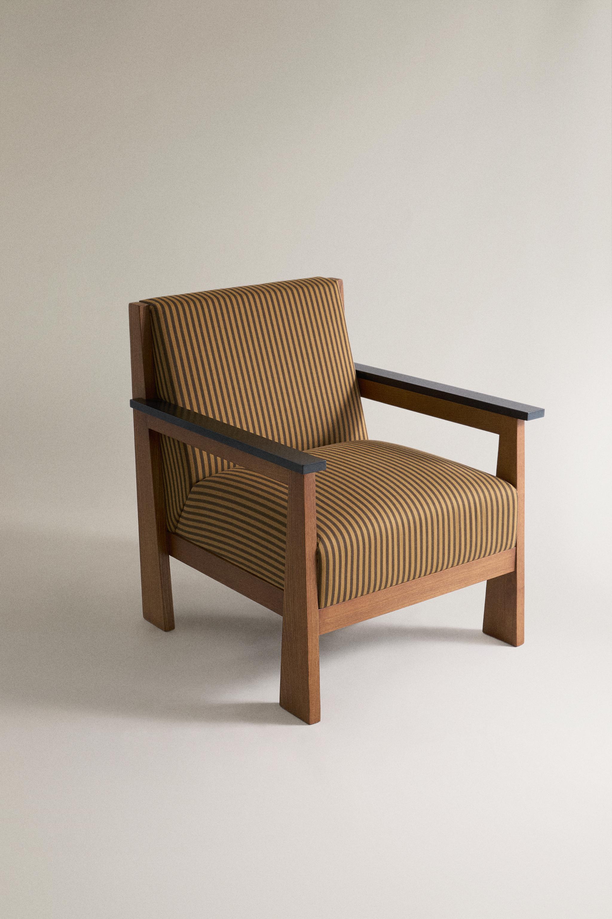 STRIPED ASH ACCENT CHAIR